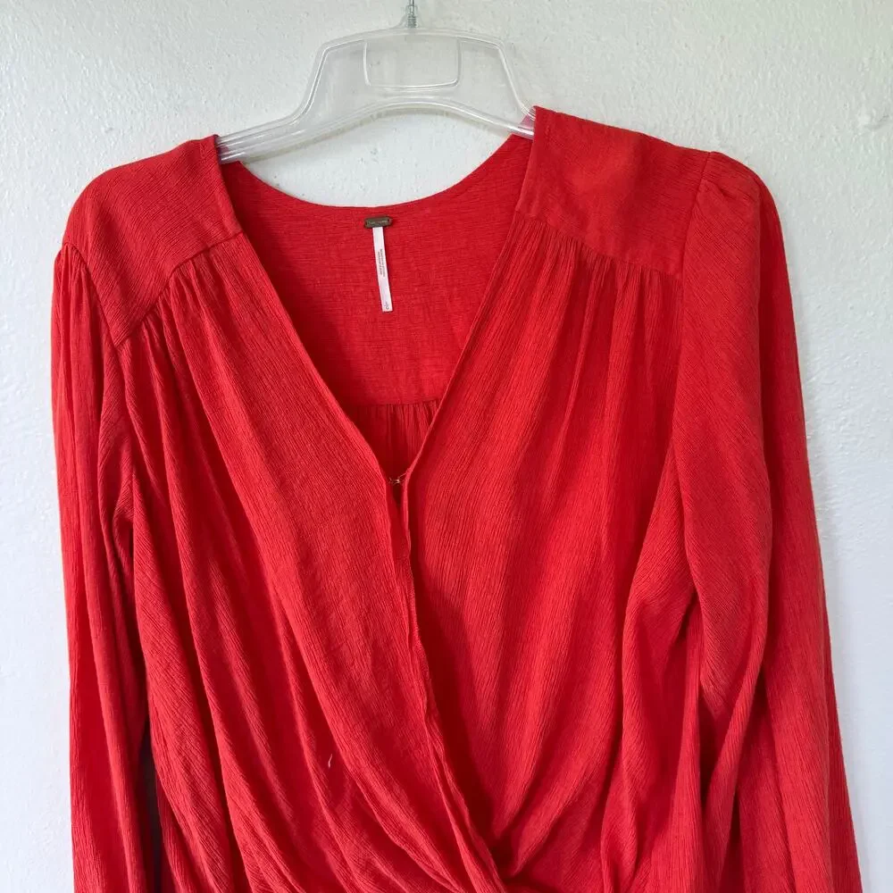 Free People Coral Twist Front Long Sleeve Surplice Blouse Women’s Large